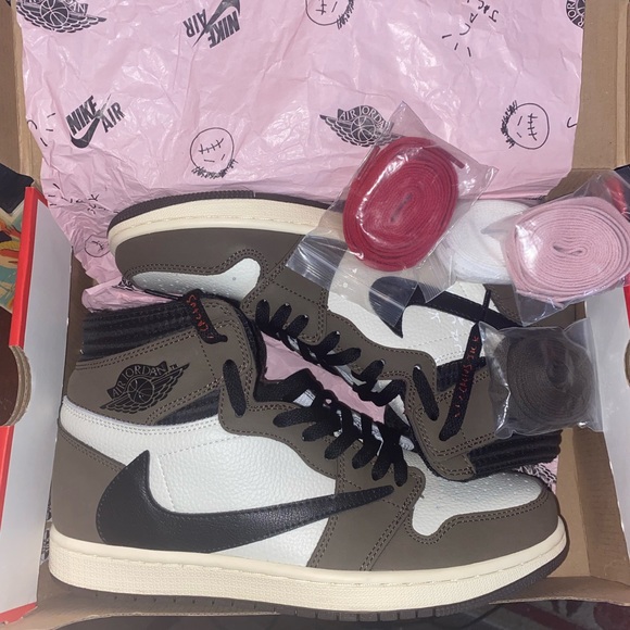 Dm for offers - Picture 1 of 2